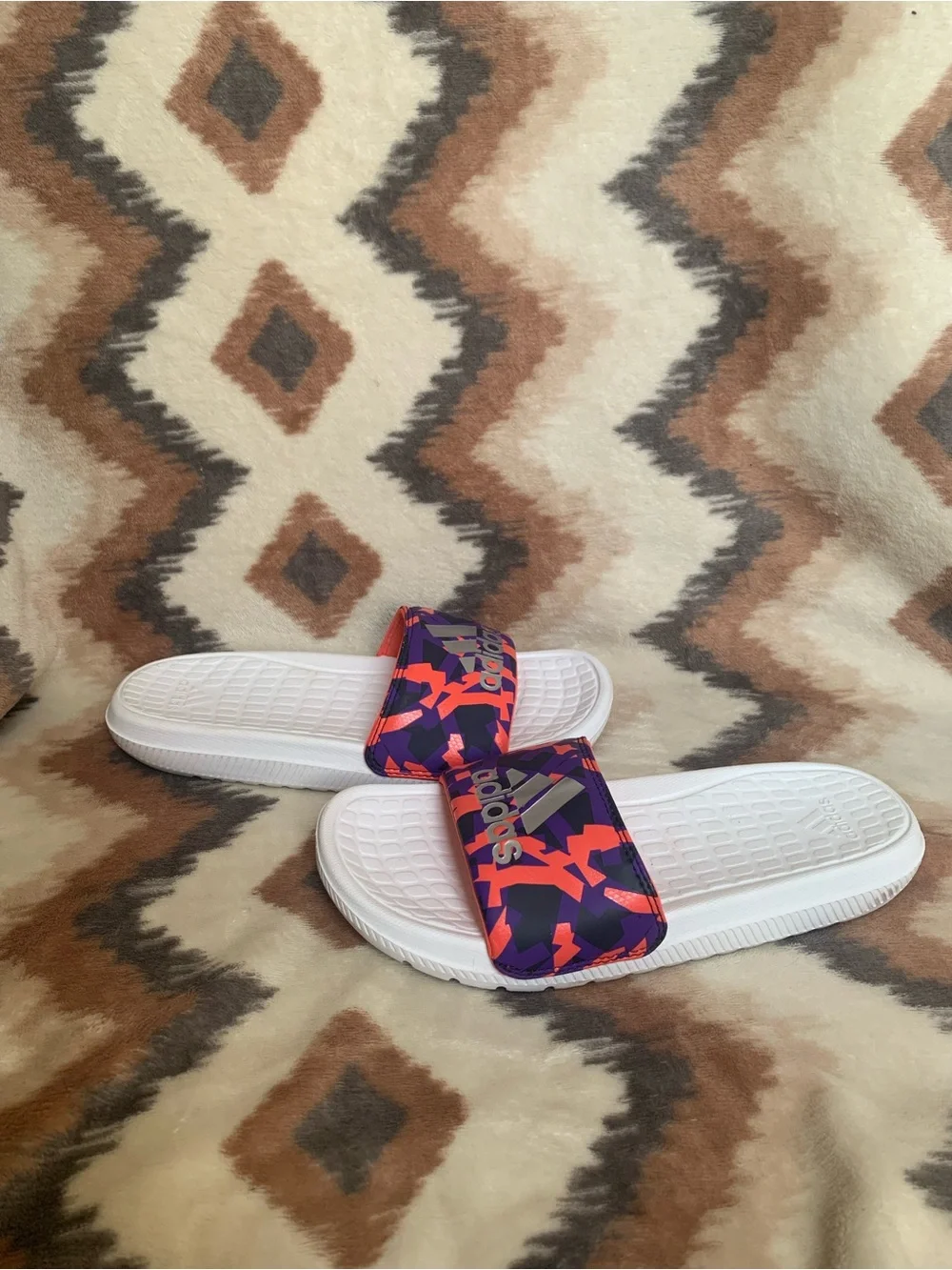Multicolor adidas slides size 5 boys